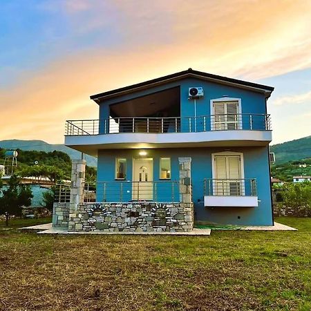 Amla'S Villa Berat Exterior photo